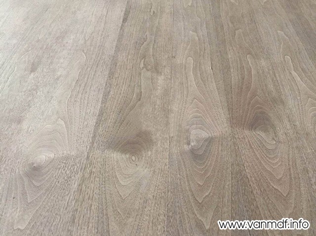 Bề mặt laminate phủ trên ván mdf